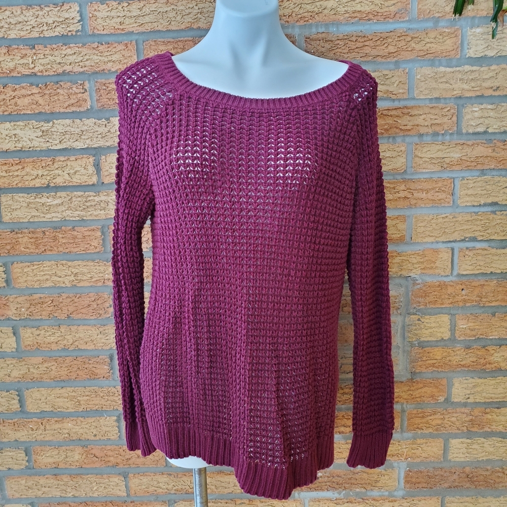 American Eagle Outfitters Maroon Jegging Sweater Size Medium